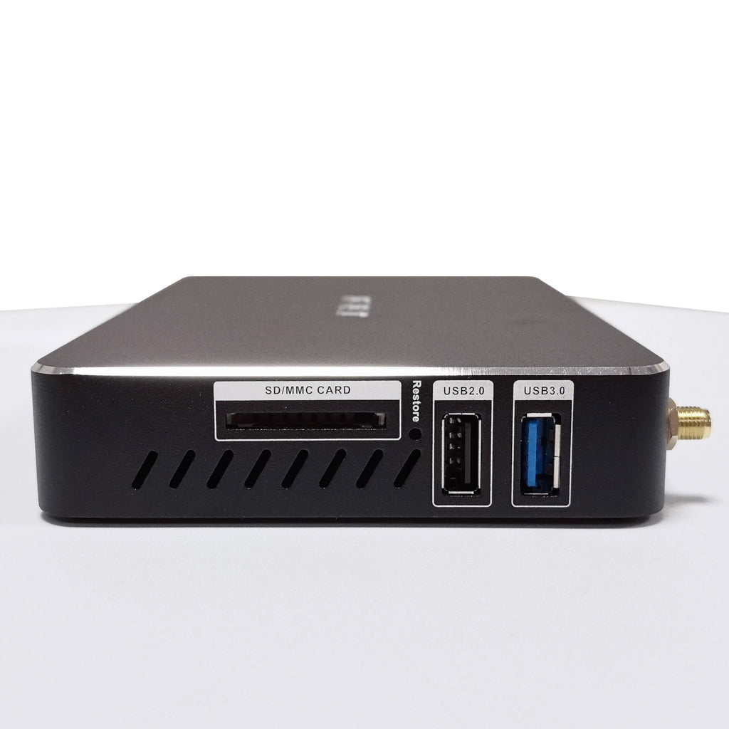 W9III Smart TV BOX  Android 9.0 Amlogic Quad Core Aluminum Case with High Quality Home Media Player